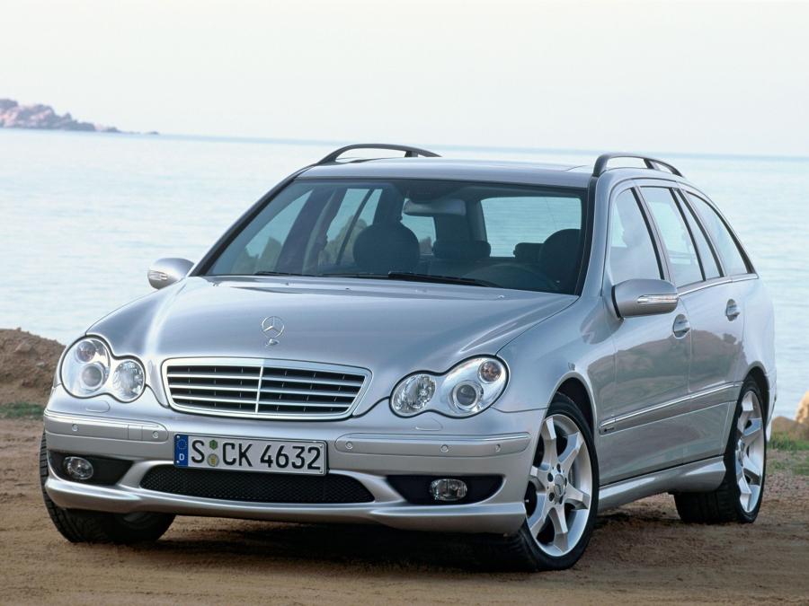  Mercedes-Benz C350 Sport Edition Estate 2005 года  (фото 4 из 7)